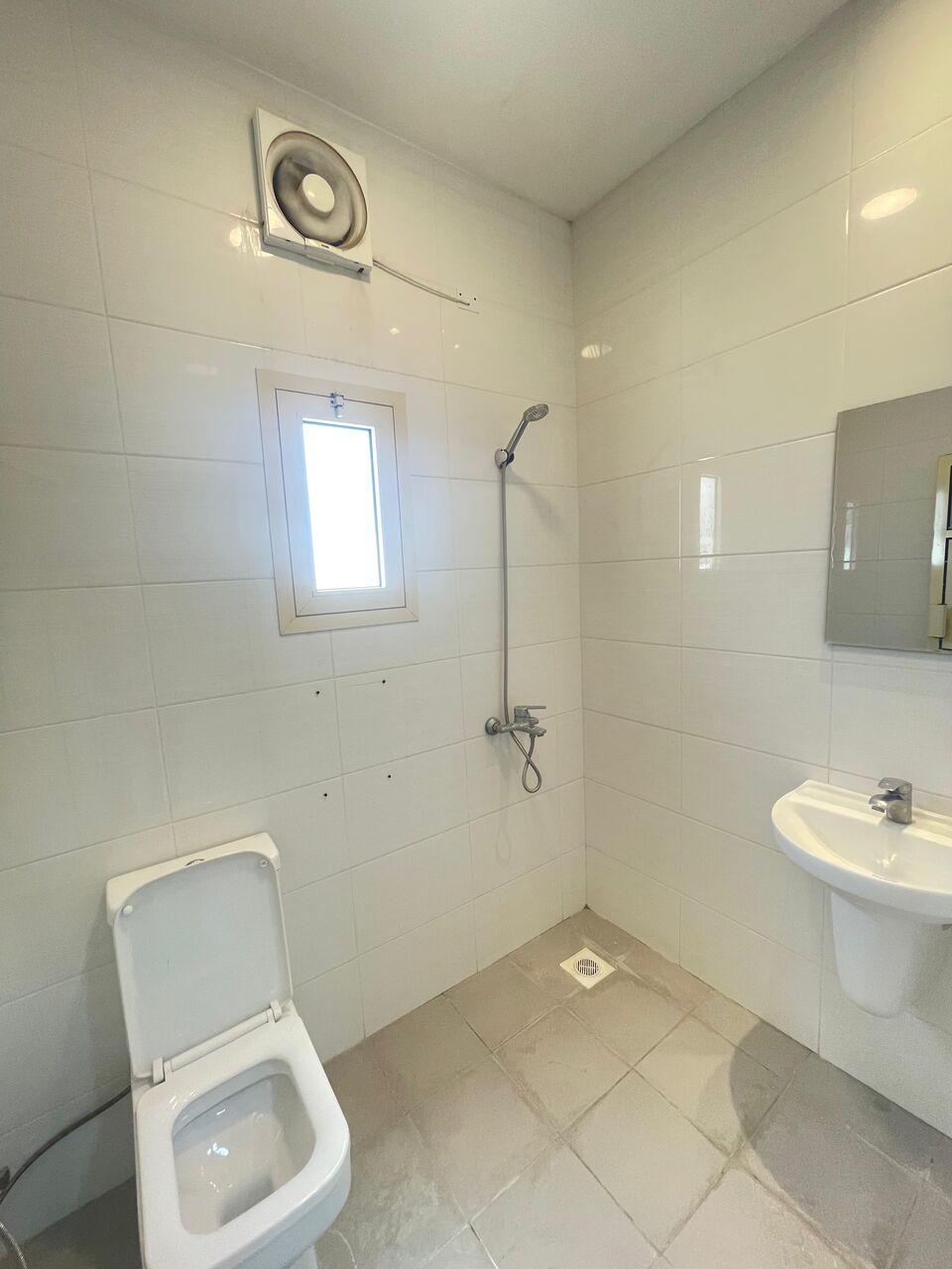 Hoora, Apartments, Flats, Houses & Villas, BHD 150/month,  Studio,  Spacious Studio For Rent In Hoora - Lokesh Patel 33626070
