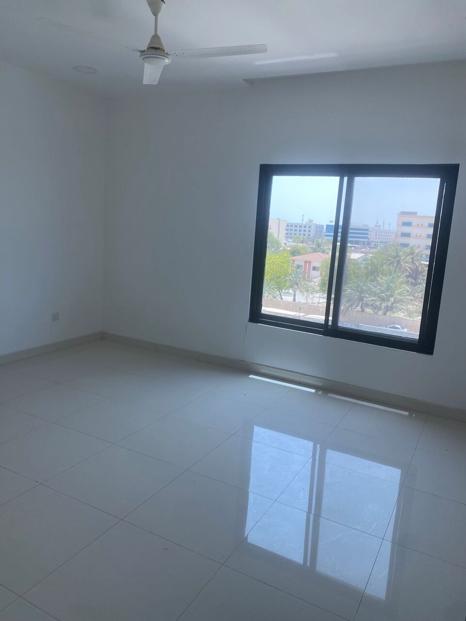 Tubli, Offices, BHD 200,  90 Sq. Meter,  Commercial Flat/Office For Rent - Askar