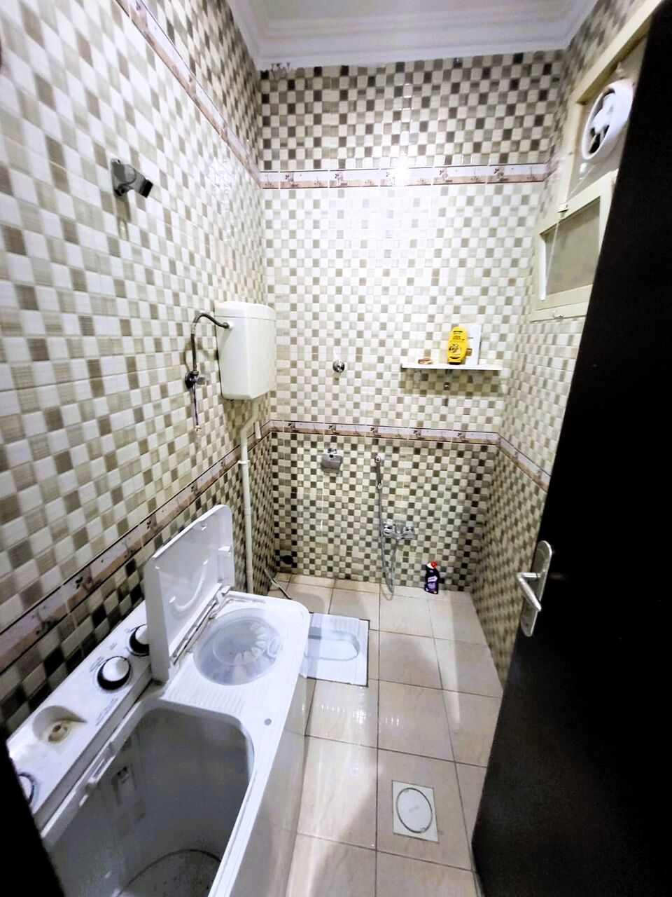 Dhahrat Laban, Rooms for Rent, SAR 1200/month,  Furnished,  4 Sq. Meter,  Executive Single Room For Working Professional SAR 1200 In Dhahrat Laban Family Appartment