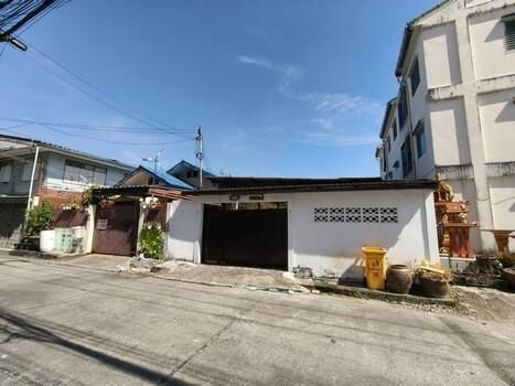 Bangkok, Real Estate For Sale, THB 4000000,  6 BR,  45 Sq. Feet,  Land For Sale With One-story House, Wachiratham Sathit 33, Sukhumvit 101/1, Bang Chak.