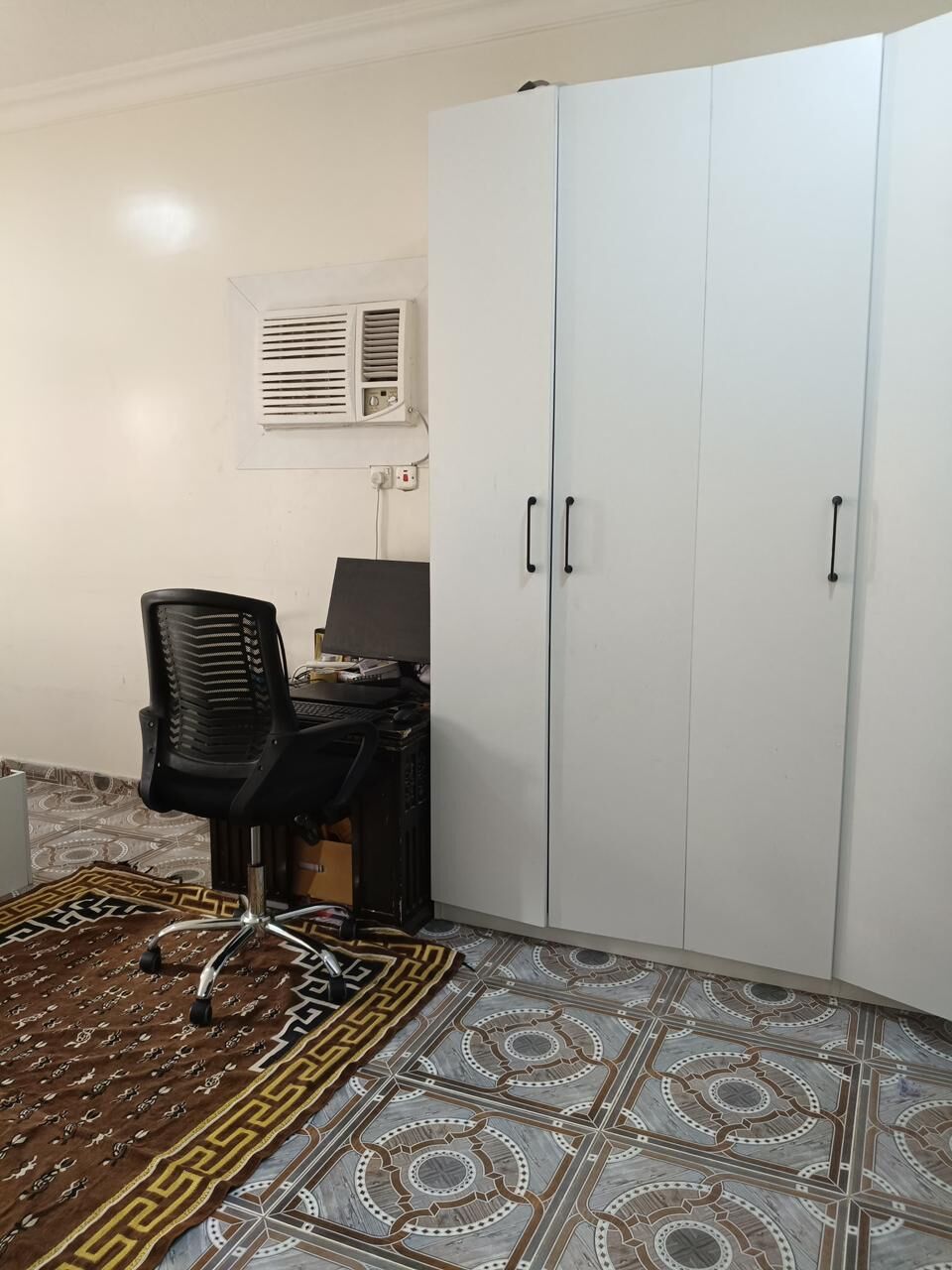 Al Wizarat, Apartments, Flats, Houses & Villas, SAR 25500/year,  2 BR,  2 BHK Family Flat For Takeover With Furniture (10K ) + Ejar Contract