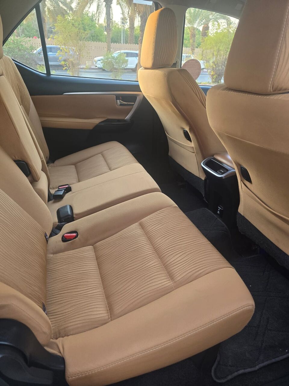 Riyadh, Vehicles, Cars & Trucks , SAR 92000,  Toyota Fortuner V6,  2022,  Automatic,  233000 KM,
