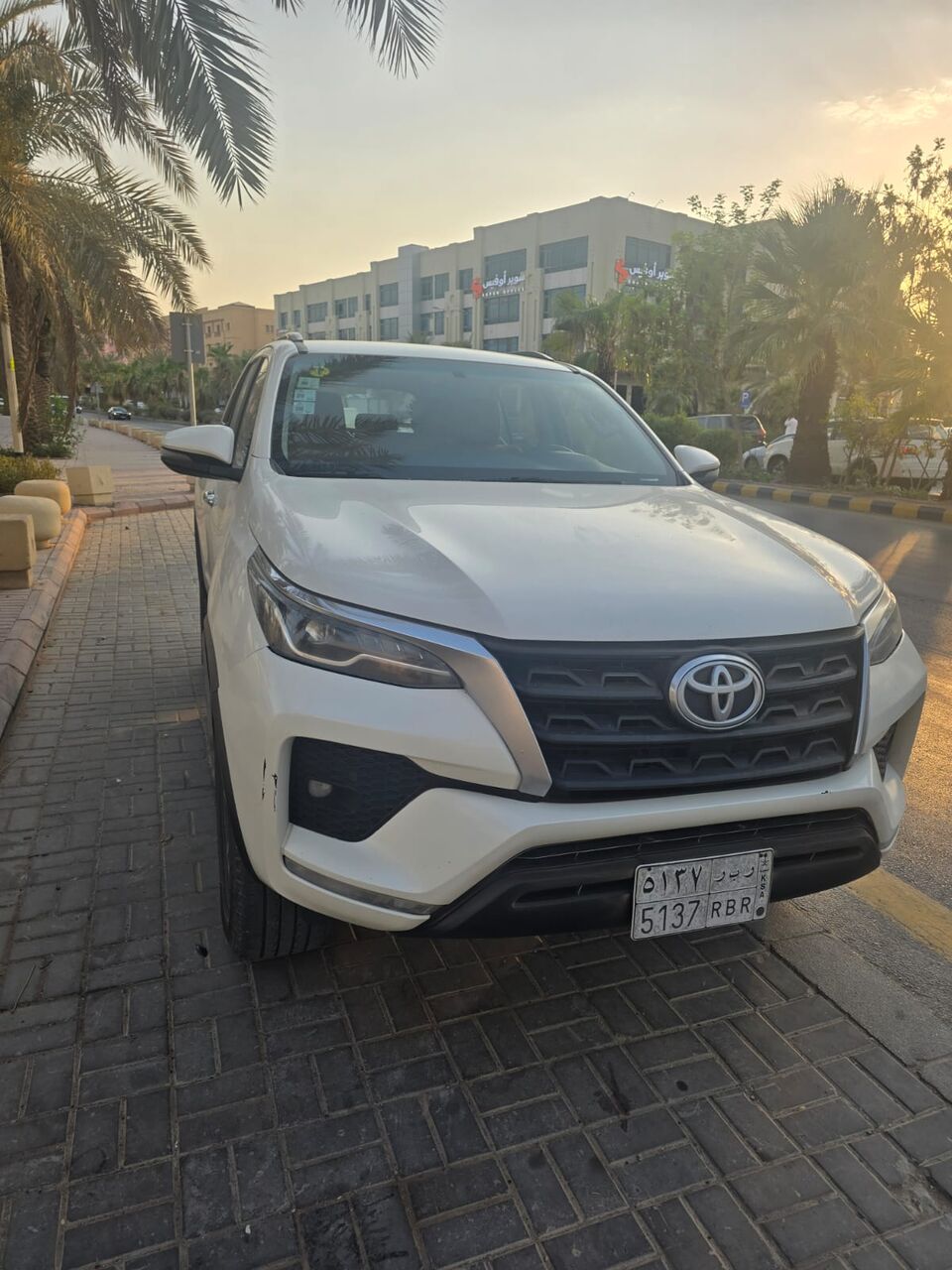 Riyadh, Vehicles, Cars & Trucks , SAR 92000,  Toyota Fortuner V6,  2022,  Automatic,  233000 KM,