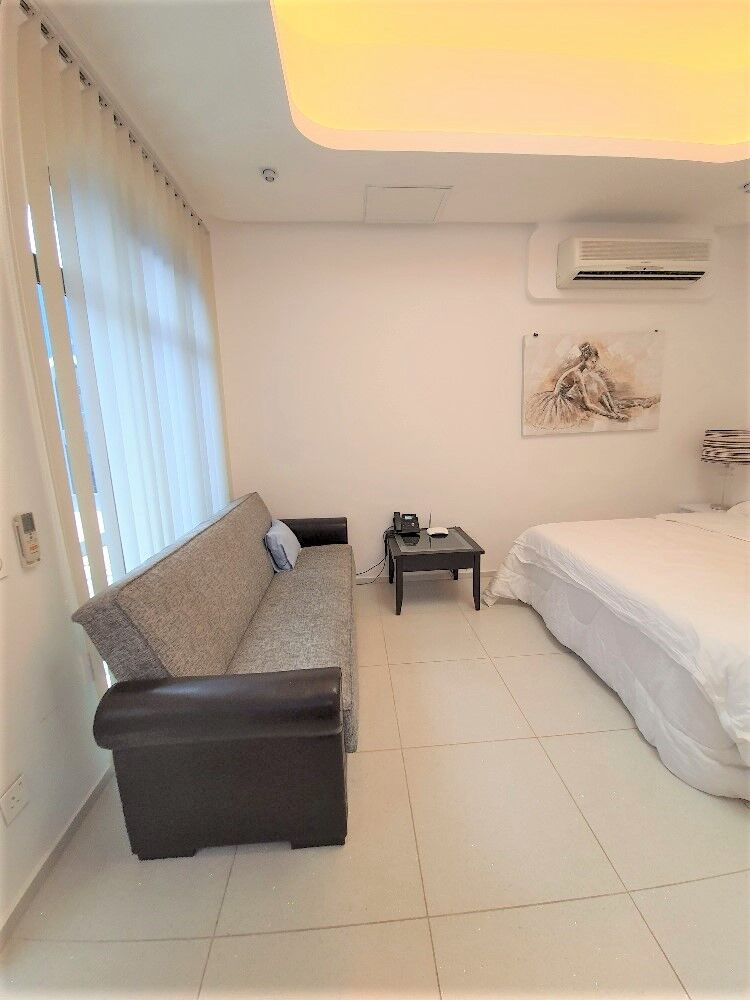 Hawalli, Apartments, Flats, Houses & Villas, KWD 325/month,  1 BR,  Modern Clean Furnished One-Bedroom Apartment