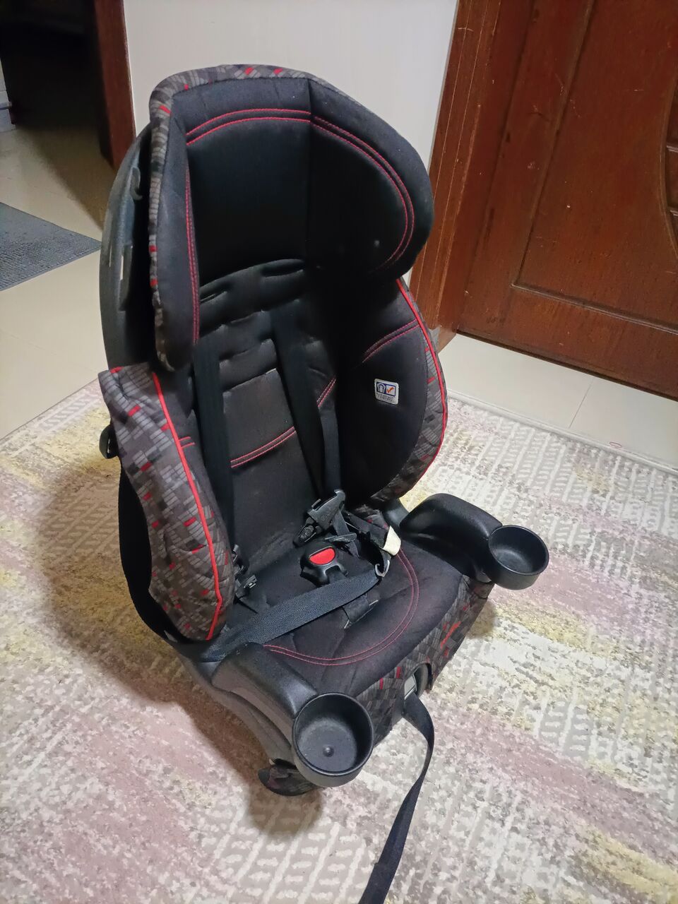 Hofuf, Baby & Kid Stuff, SAR 700,  Exit Sale! BABYS CRIB,WALKER,  CHILD SEAT, BICYCLE ,ETC.