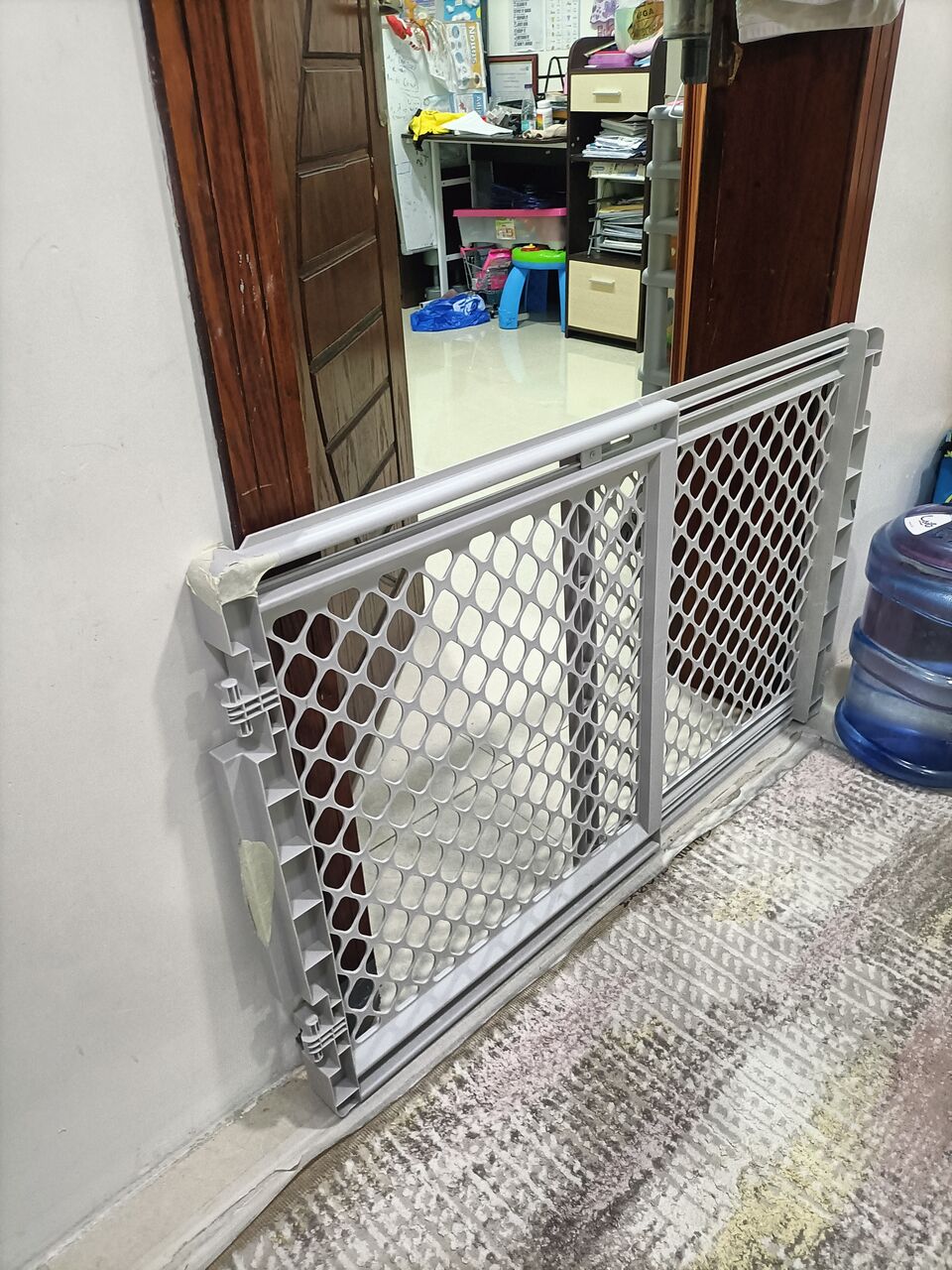 Hofuf, Baby & Kid Stuff, SAR 700,  Exit Sale! BABYS CRIB,WALKER,  CHILD SEAT, BICYCLE ,ETC.