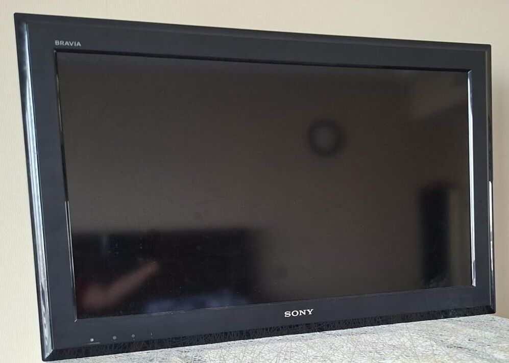 Manama, Appliances, BHD 18,  Sony Bravia LCD