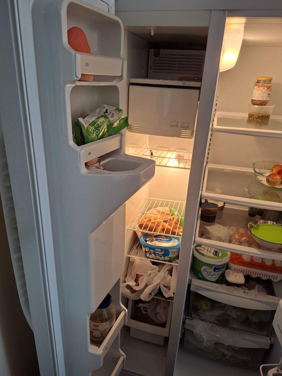 Manama, Appliances, BHD 90,  Fridge For Sale ( 2 Door)