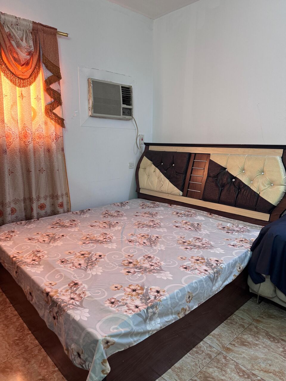 Riyadh, Apartments, Flats, Houses & Villas, SAR 1500/month,  1 BR,  Room For Rent