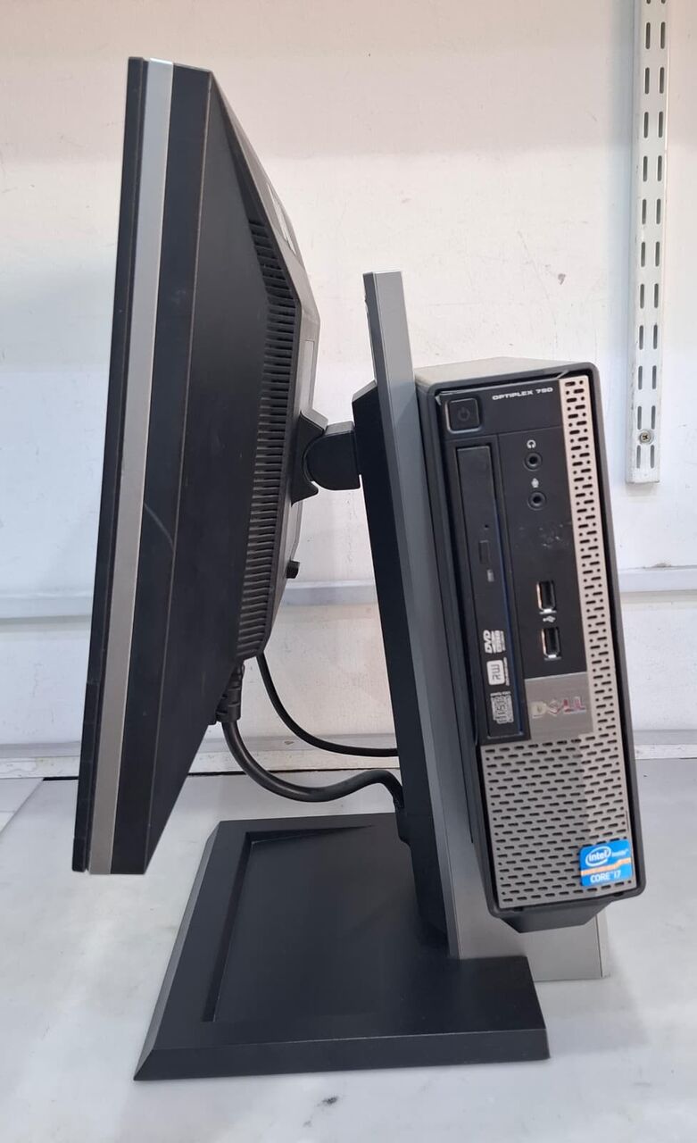 Riffa, Computers, BHD 55,  DELL Core I7 All In One WiFi Computer 20" HD Wide Monitor 8GB RAM + 256GB SSD Ready Win 11