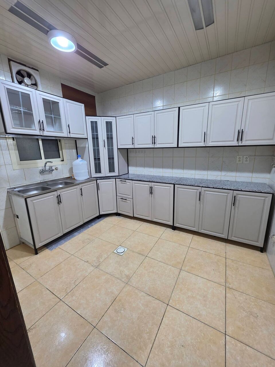 Khobar, Apartments, Flats, Houses & Villas, 3 BR,  3 BR Clean And Large Family Apartment For Rent In Al Khobar 25,000 SAR/Year