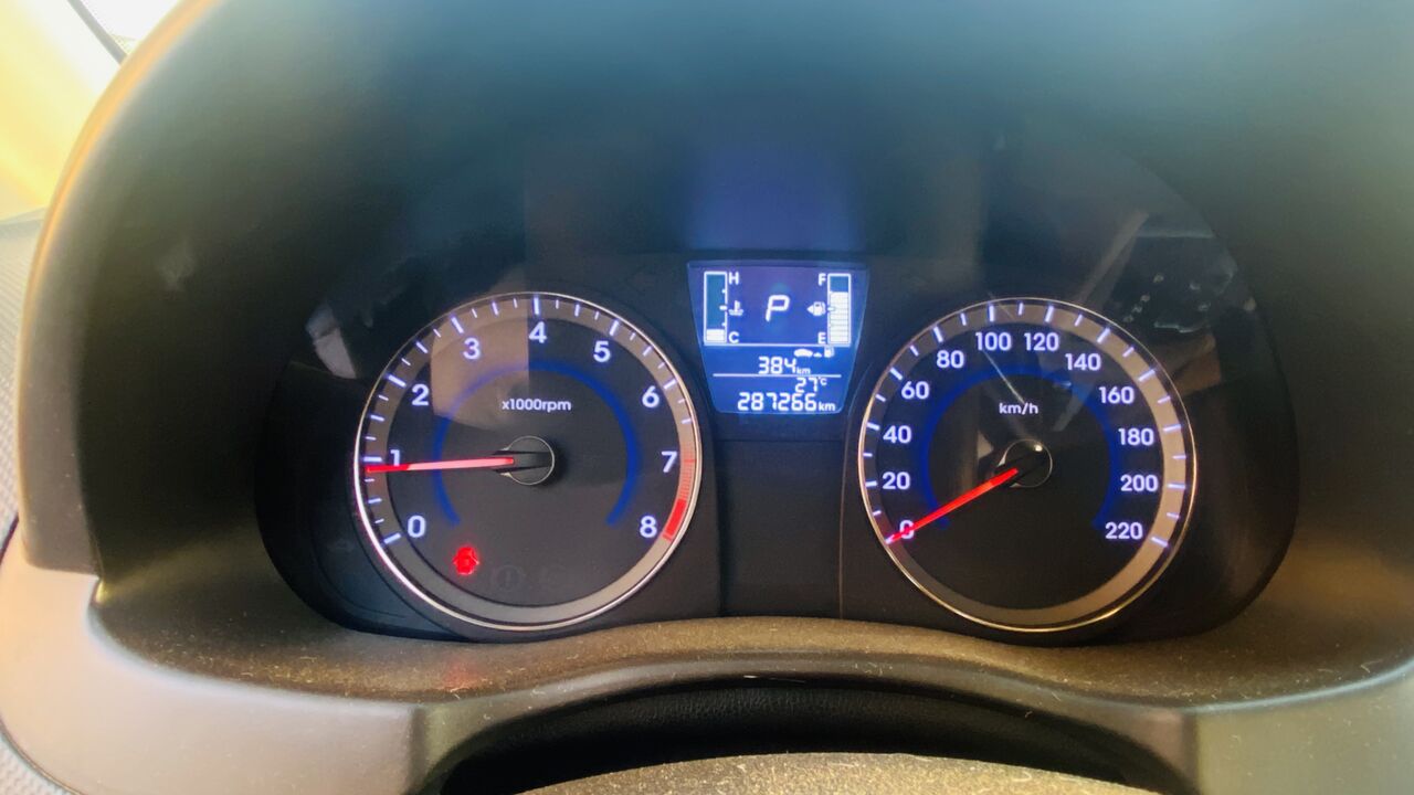 Yanbu, Vehicles, Cars & Trucks , SAR 24000,  Hyundai Accent,  2015,  Automatic,  287000 KM,  Neat And Claen