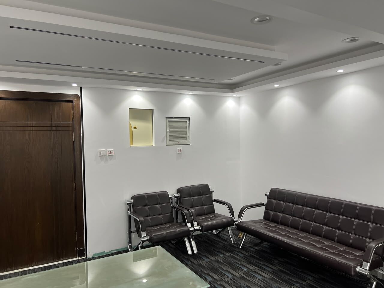 Jeddah, Offices, 100 Sq. Meter,  Fully Furnished Office For Rent &ndash; Ready To Move In