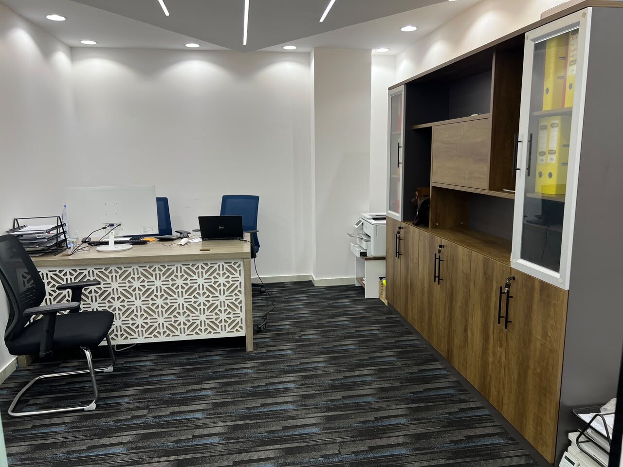 Jeddah, Offices, 100 Sq. Meter,  Fully Furnished Office For Rent &ndash; Ready To Move In