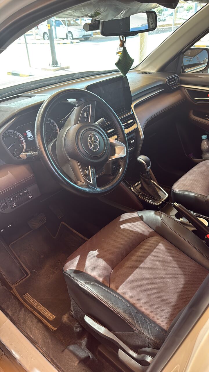 Al Batha, Vehicle Lease Transfer, SAR 5000,  Lease Transfer - Toyota Urban Cruiser 2025 Model Full Option With Sunroof GLX