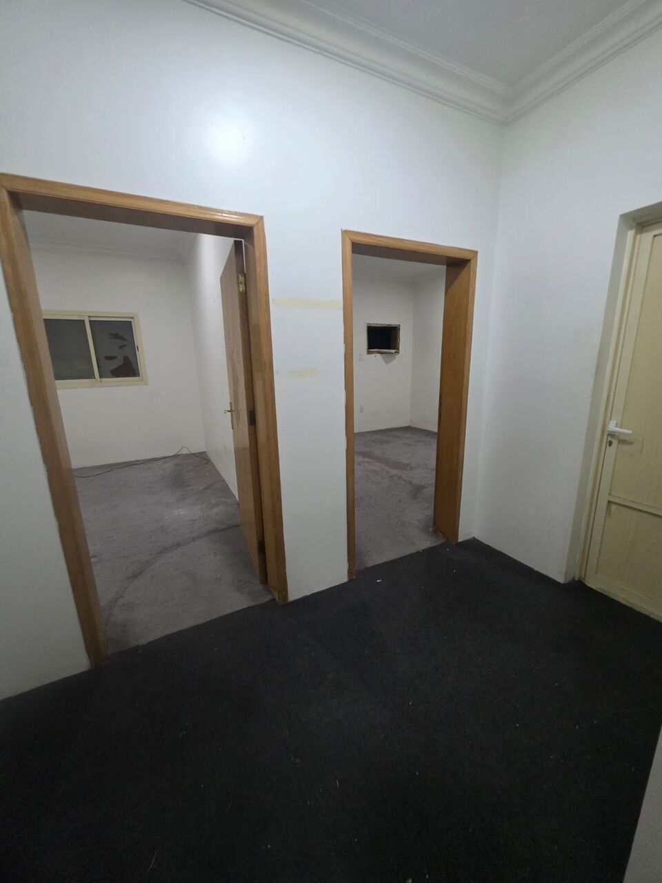 Khobar, Apartments, Flats, Houses & Villas, SAR 16000/year,  2 BR,  Consists Of:- 2 Bedrooms, A Living Room , 1bathrooms, And A Kitchen,     Fast Floor Elevat