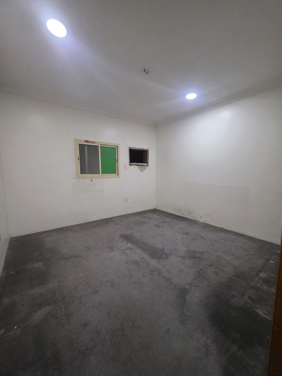 Khobar, Apartments, Flats, Houses & Villas, SAR 16000/year,  2 BR,  Consists Of:- 2 Bedrooms, A Living Room , 1bathrooms, And A Kitchen,     Fast Floor Elevat