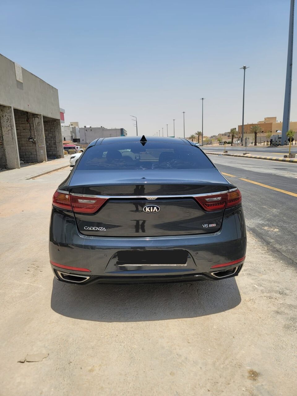 Riyadh, Vehicles, Cars & Trucks , SAR 39000,  Kia Cadenza,  2017,  Automatic,  171000 KM,  Full Option Panorama Non Accident Car