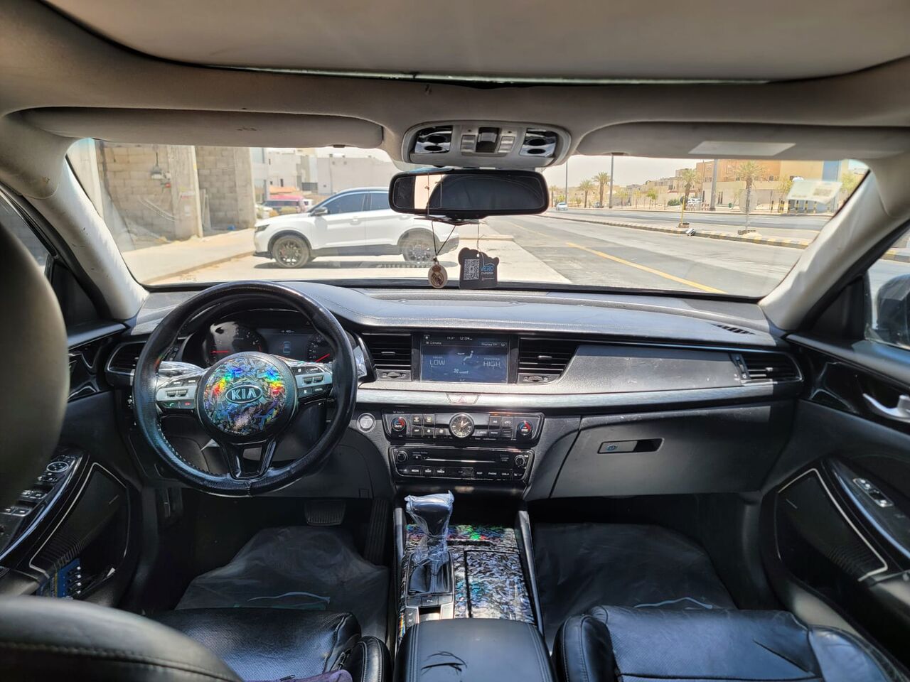 Riyadh, Vehicles, Cars & Trucks , SAR 39000,  Kia Cadenza,  2017,  Automatic,  171000 KM,  Full Option Panorama Non Accident Car