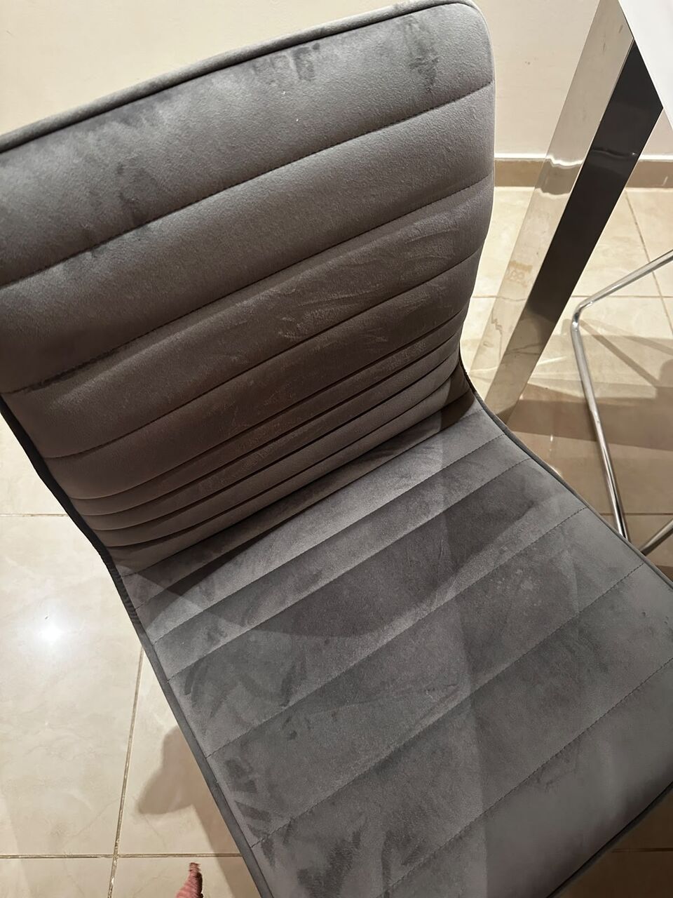 Riyadh, Furniture, SAR 1200,  Dining Table With 6 Chairs For Sale &ndash; Excellent Condition