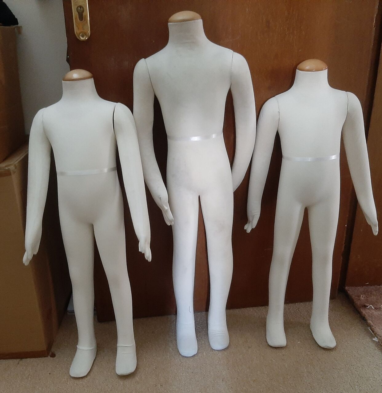 Muharraq, Clothing & Accessories, BHD 5,  3-Piece Mannequin Set &ndash; Only BD 5!
