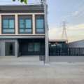 THB 33000,  29 Sq. Feet,  Code C7237, 2-story Townhome For Rent, Corner Unit, Pleno Sukhumvit-Bangna Project.