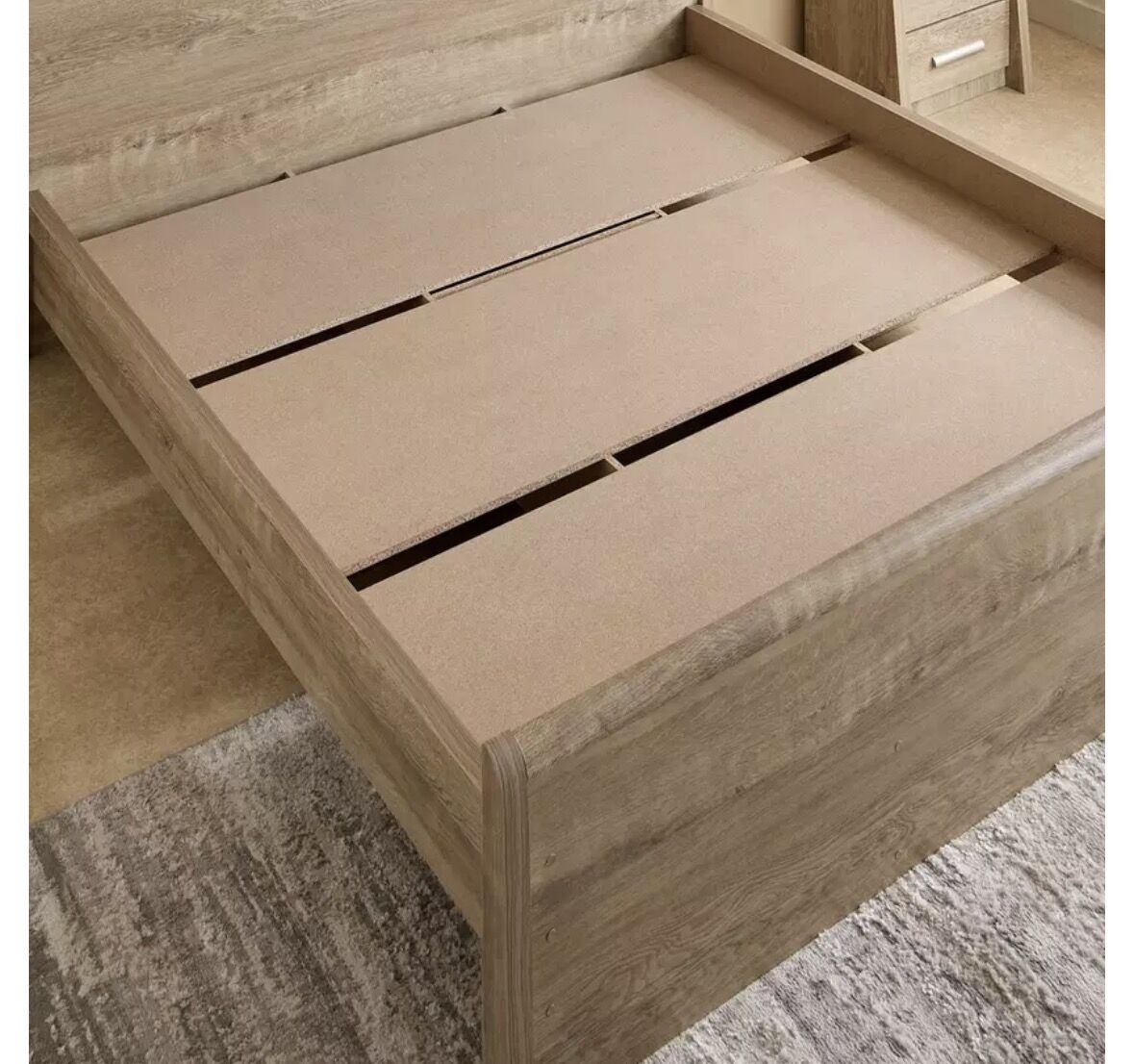 Jeddah, Furniture, SAR 800,  Great Condition HomeBox Bed With Ikea Mattress For Sale