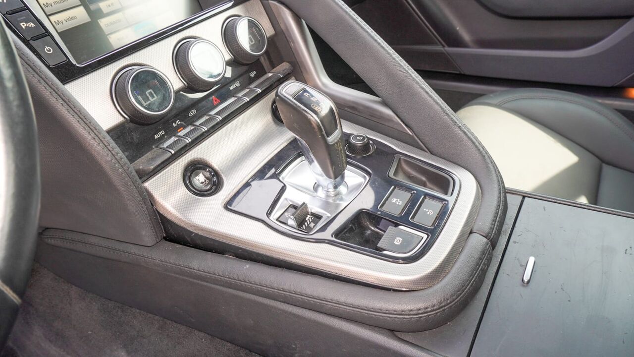 Dubai, Vehicles, Cars & Trucks , AED 65000,  Jaguar F1  , Km ,65000 Aed ,GCC Specs,  2015,  Automatic,  210000 KM,  AED 69000 Jaguar F1 , , GCC Specs