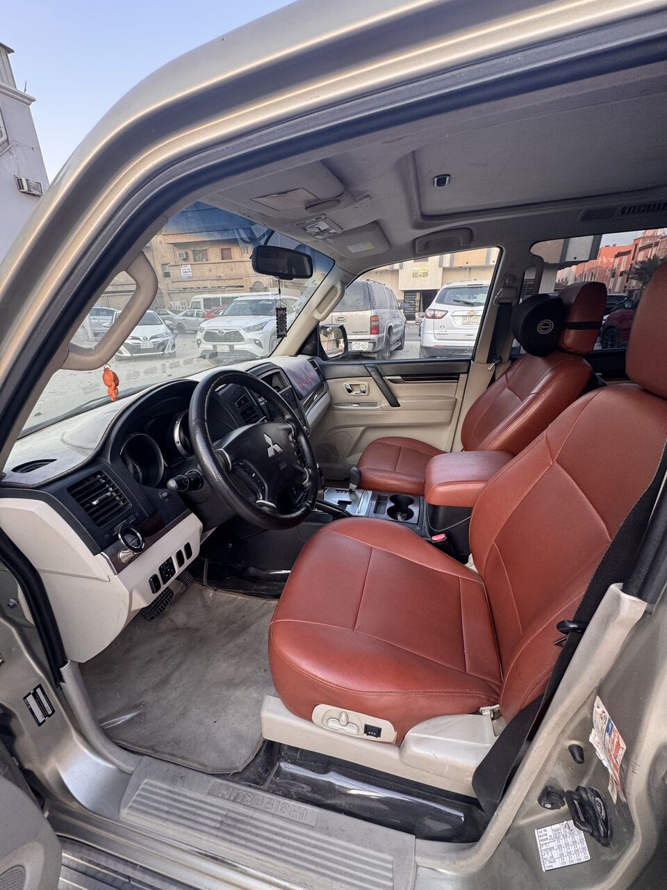 Jubail, Vehicles, Cars & Trucks , SAR 26000,  2010 Mitsubishi Pajero V6 &ndash; Full Option,  2010,  Automatic,  418000 KM,