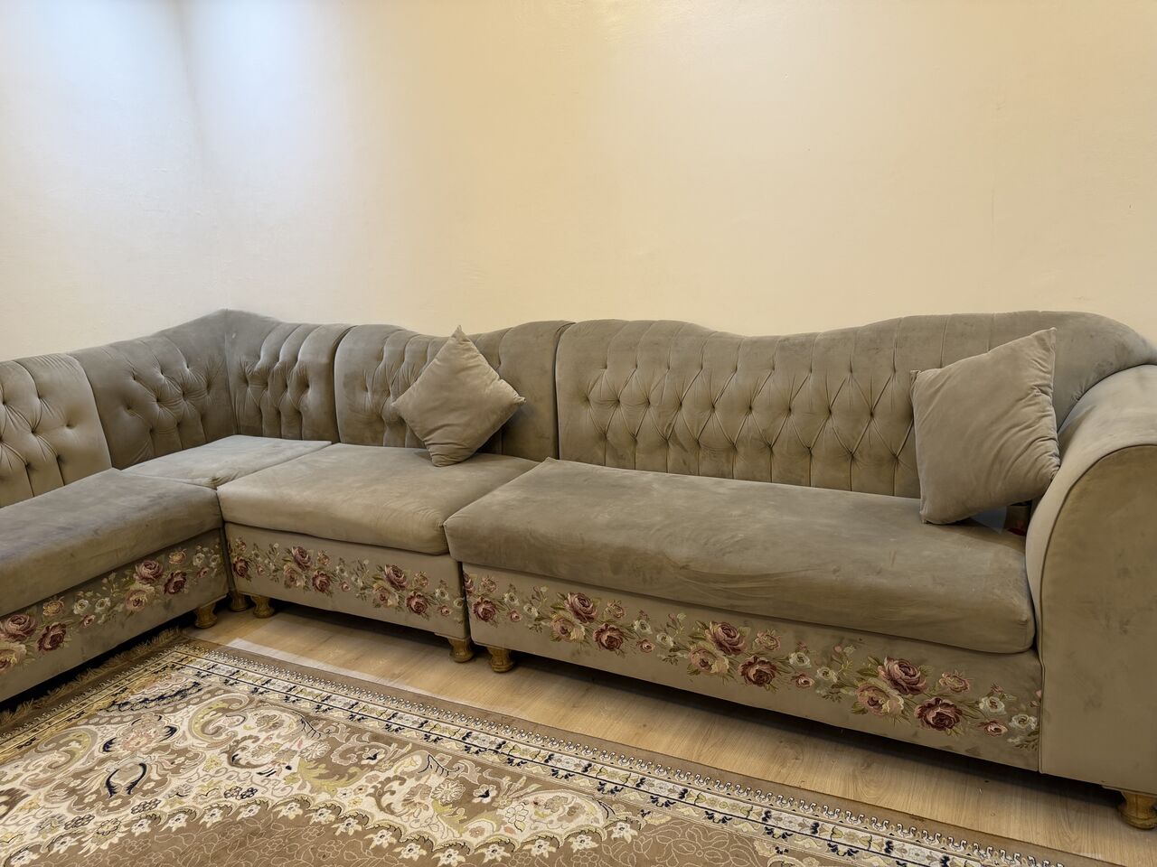 Jeddah, Furniture, SAR 450,  Sofas Like New For Sale