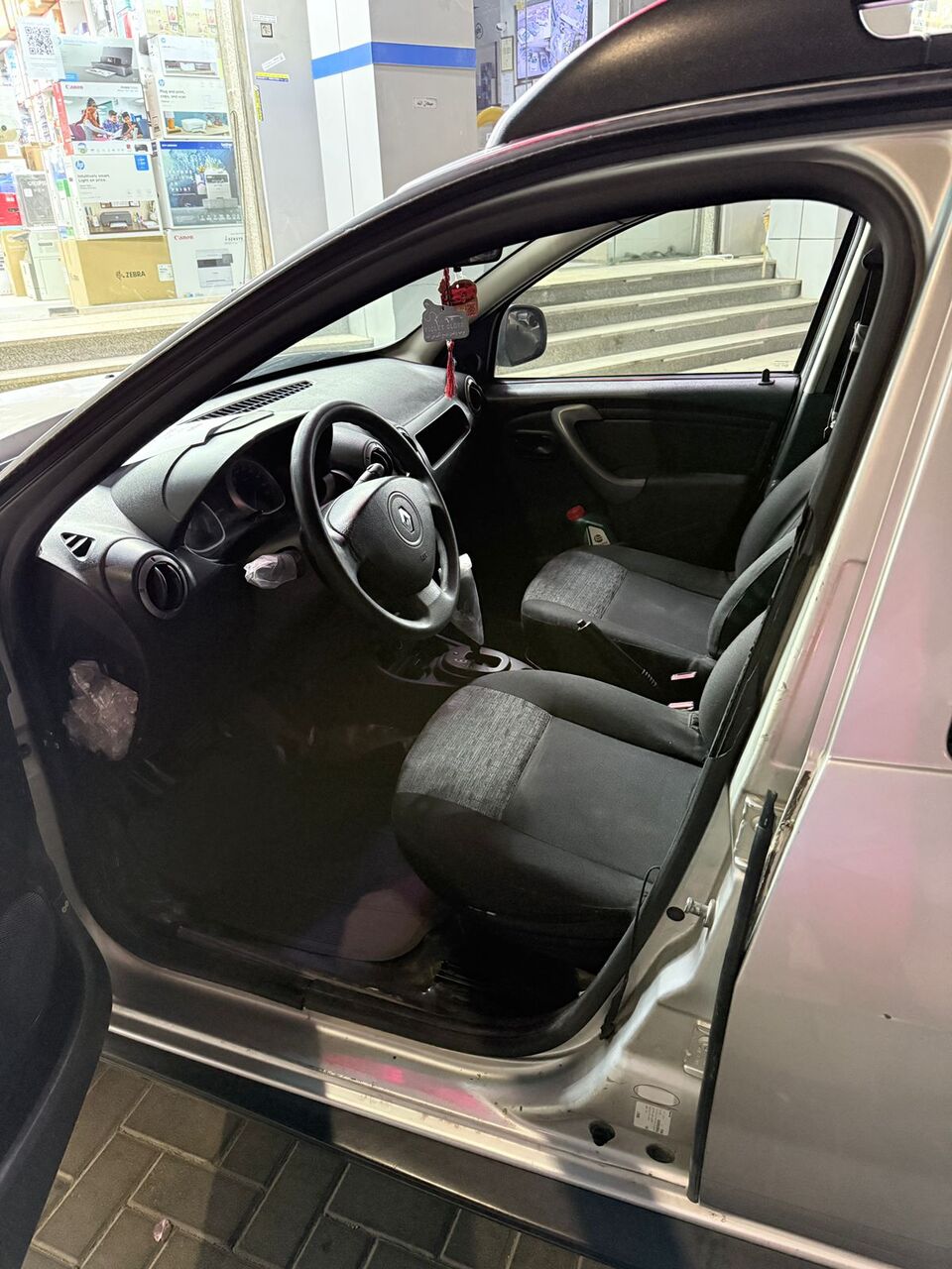 Jeddah, Vehicles, Cars & Trucks , SAR 6500,  Renault Duster,  2013,  Automatic,  180000 KM,  Urgent Duster Car For Sale