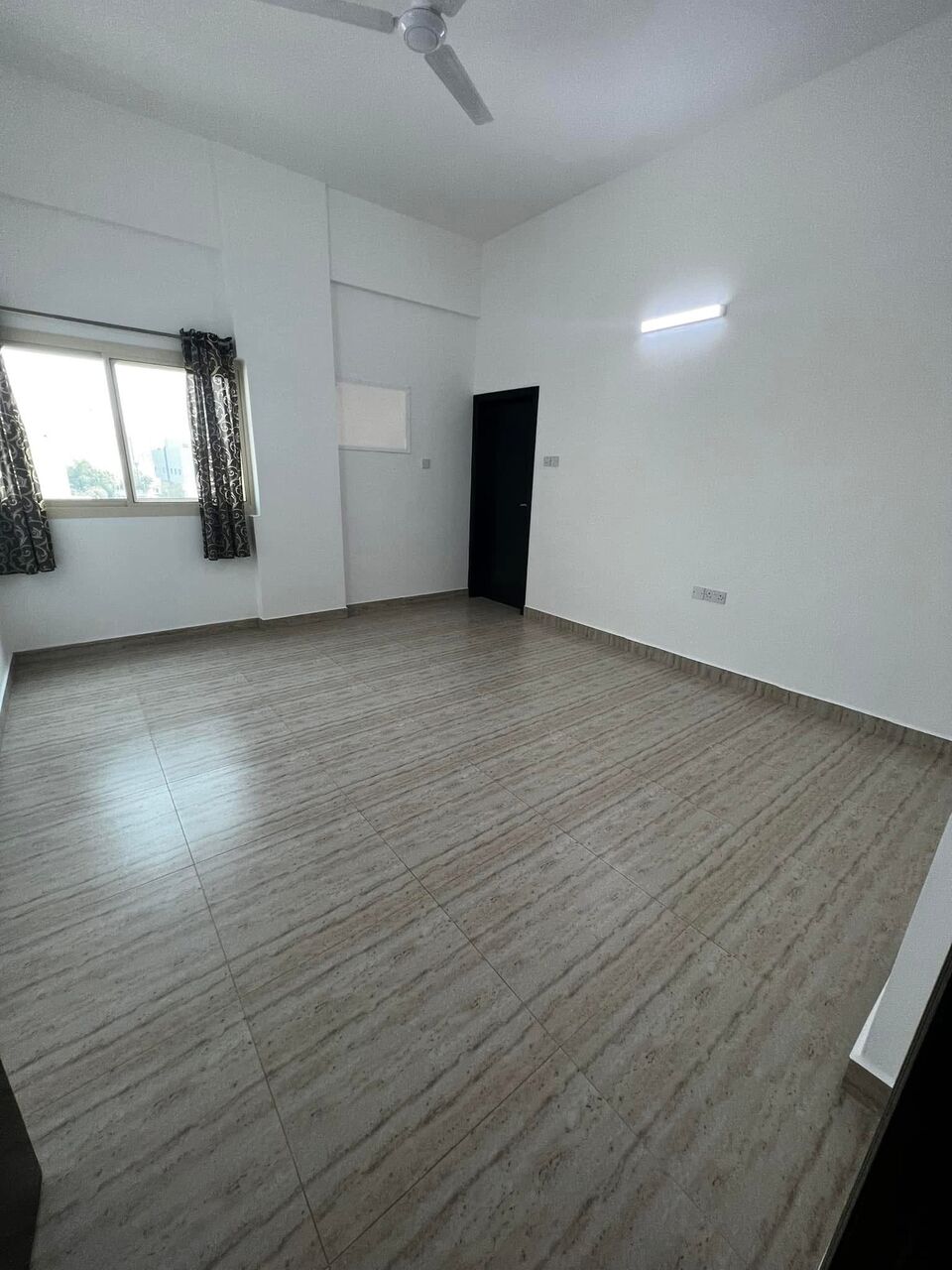 Adliya, Housing Exchanges, BHD 300/month,  2 BR,  120 Sq. Meter,  Unlimited EWA Big 2 Bed Room 2 Bathroom Apartment In New Energy Efficient Building