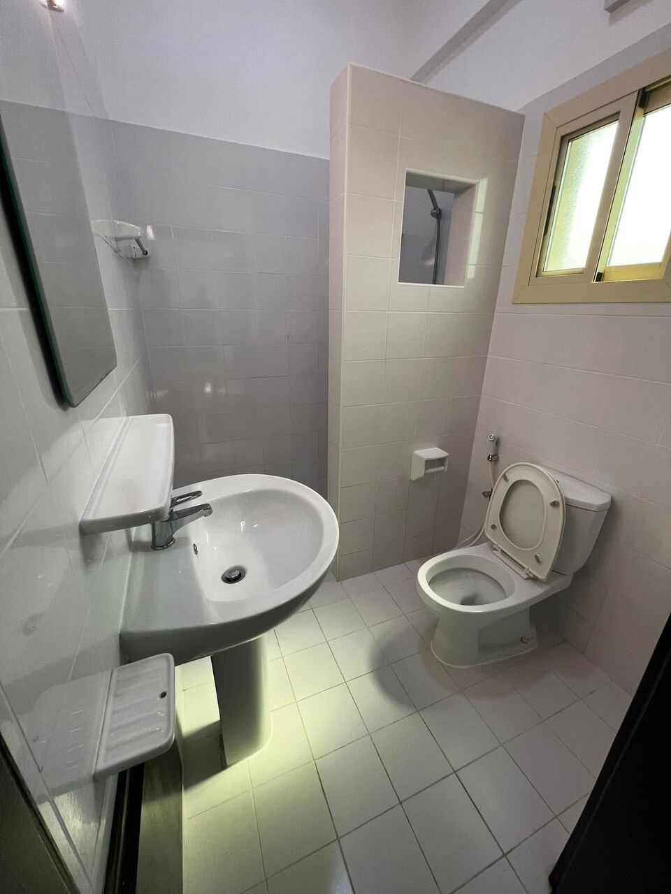 Adliya, Housing Exchanges, BHD 300/month,  2 BR,  120 Sq. Meter,  Unlimited EWA Big 2 Bed Room 2 Bathroom Apartment In New Energy Efficient Building
