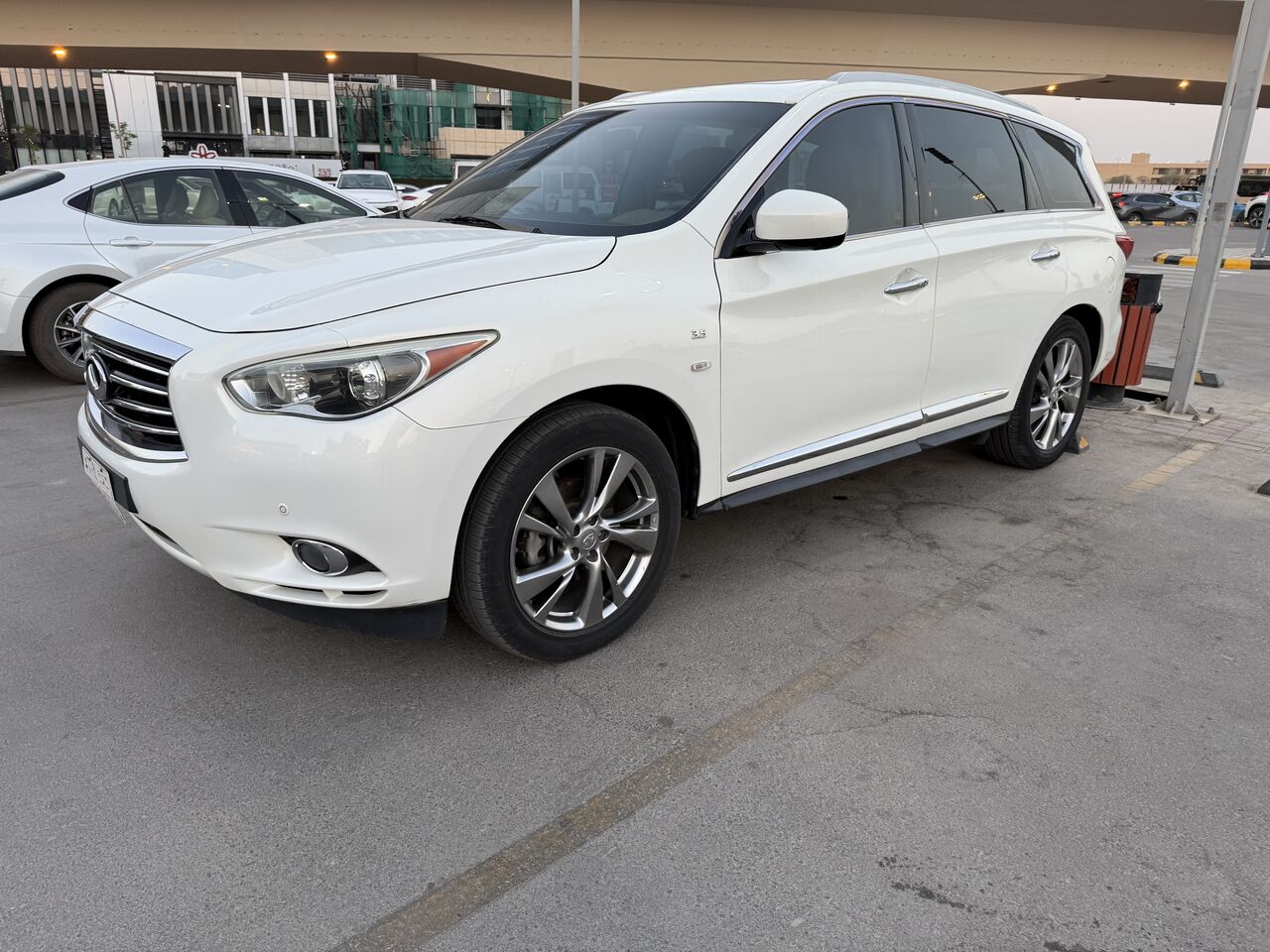 Riyadh, Vehicles, Cars & Trucks , SAR 45000,  Infiniti QX60,  2014,  Automatic,  152000 KM,    Fully Maintained Perfect Condition