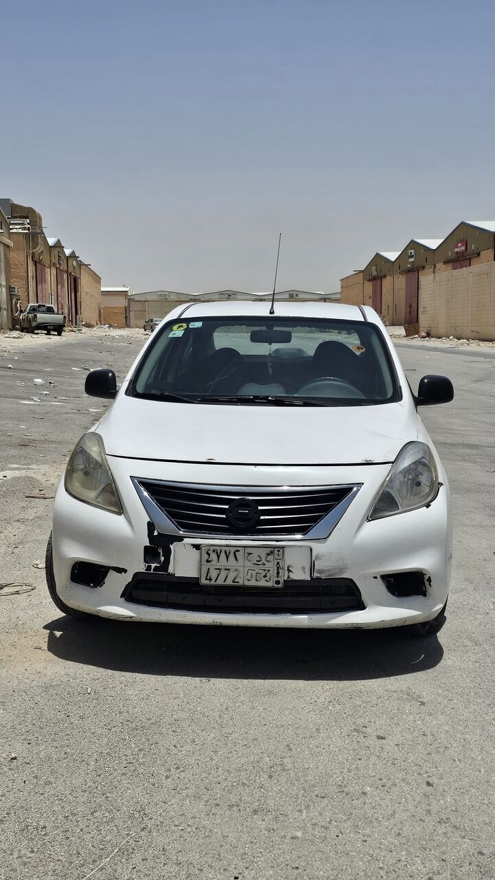 Khobar, Vehicles, Cars & Trucks , SAR 11500,  Nissan Sunny,  2013,  Manual,  290000 KM,  الرياض غبيرة