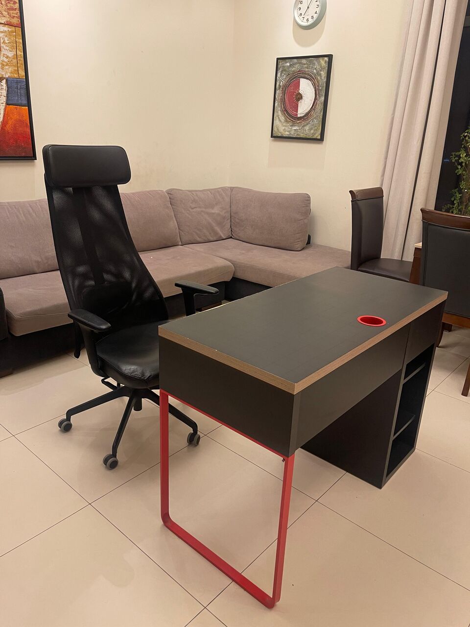 Juffair, Furniture, BHD 60,  IKEA Office Chair (J&auml;rvfj&auml;llet) + Desk (Micke) &mdash; Excellent Condition, 1 Year Old