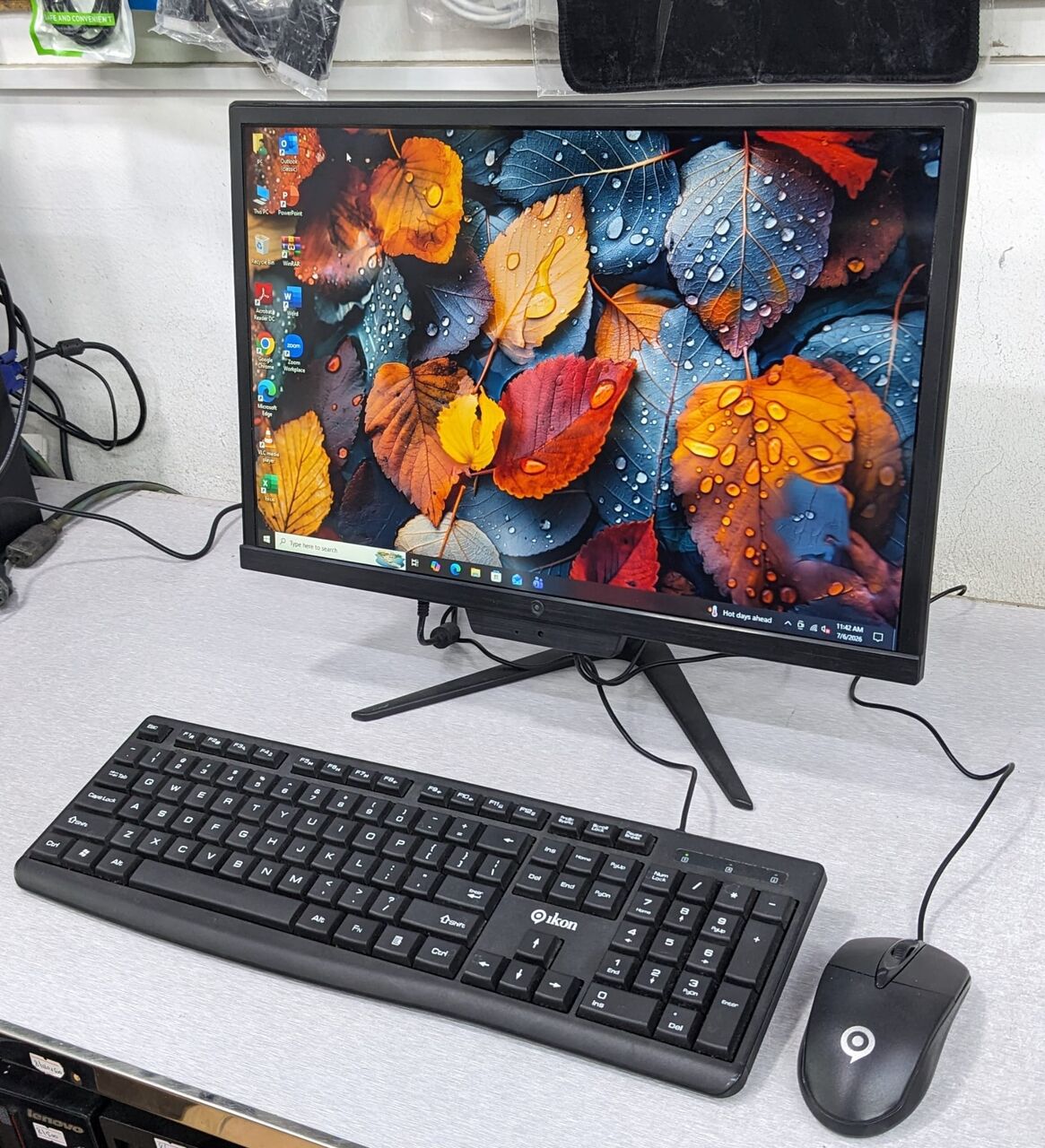 Manama, Tablet Computers, BHD 63,  Ikon Core I3 All-in-One Computer 4GB Ram 128GB SSD Built In Camera, & WIFI 19" Display