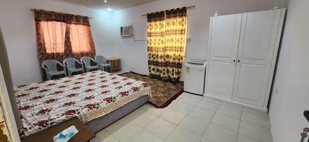 Al Muruj, Rooms for Rent, SAR 2000/month,  Furnished,  Furnished Room Available For Executive Person In A Family Flat / Al Murooj