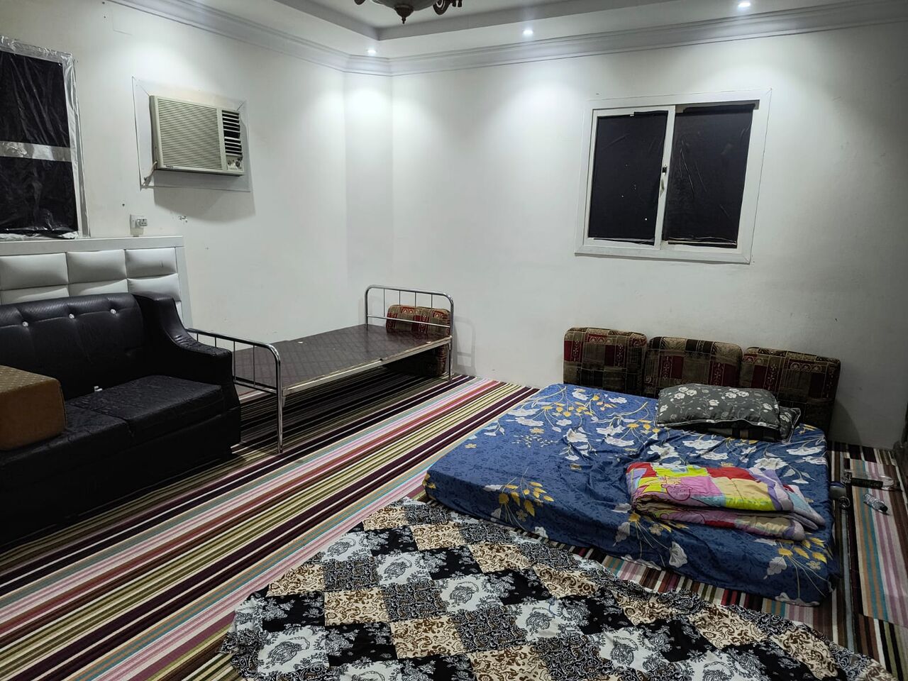 Al-Muzahmiya, Rooms for Rent, SAR 600/month,  Furnished,  36 Sq. Meter,  Bed Space In Big Room With Shared Kitchen, Hall For Executive Bachelor (Qiddiya Preferred)