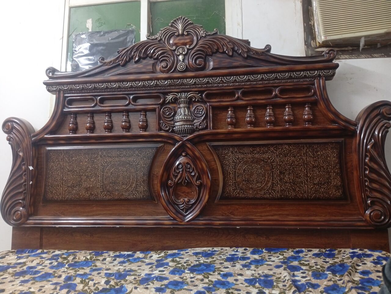 Riyadh, Furniture, SAR 400,  Furniture For Sale (urgent)