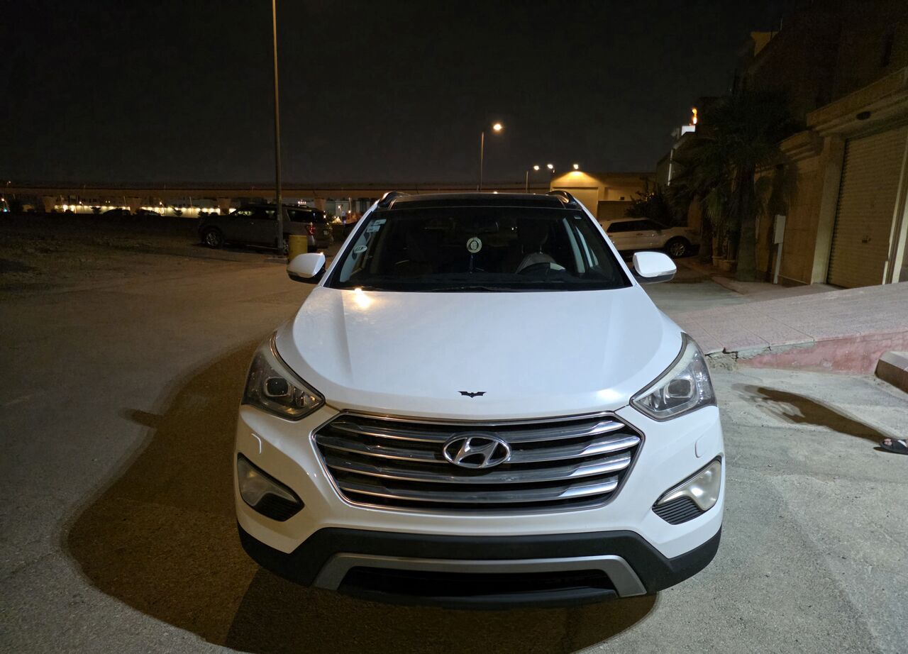 Riyadh, Vehicles, Cars & Trucks , SAR 49000,  Hyundai Grand Santafe,  2016,  Automatic,  235000 KM,