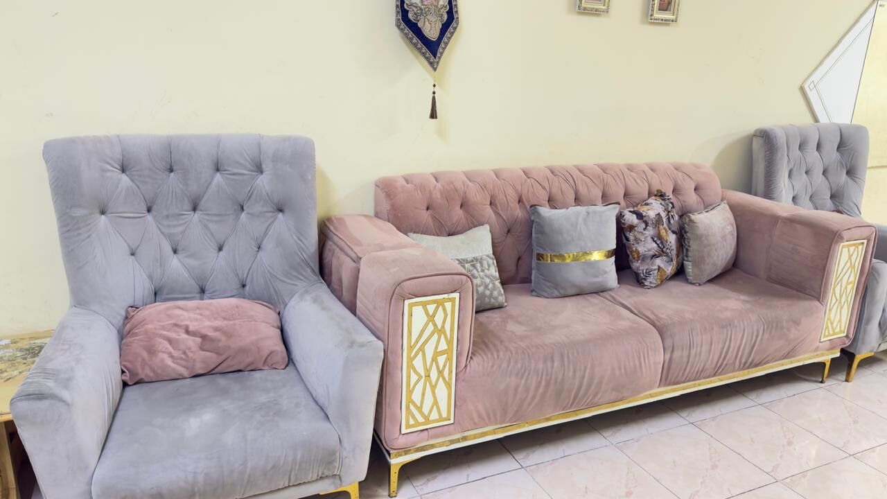 Jeddah, Furniture, SAR 5,  Sofa Is Available For Sale