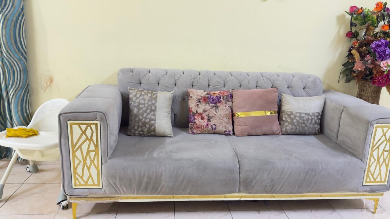 Jeddah, Furniture, SAR 5,  Sofa Is Available For Sale