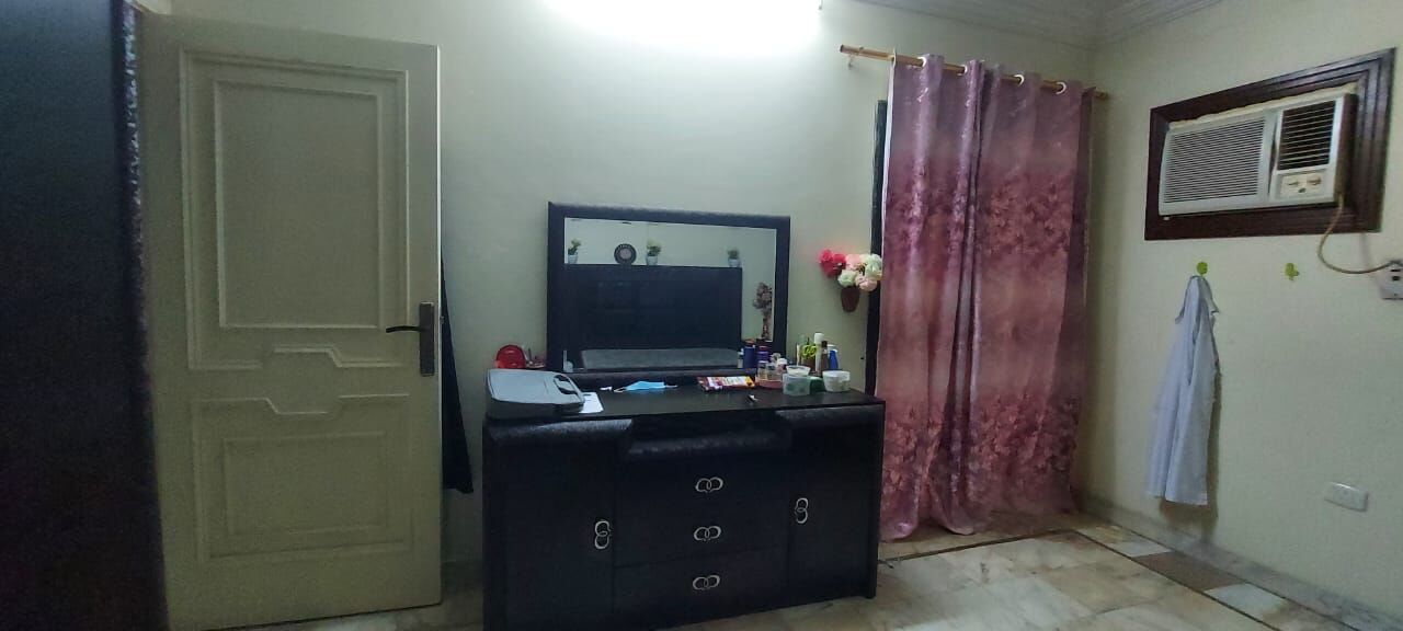 Jeddah, Apartments, Flats, Houses & Villas, SAR 2000/month,  Furnished,  3 BR,  Three Rooms With Two Washrooms With Balcony - 2000 SAR/month