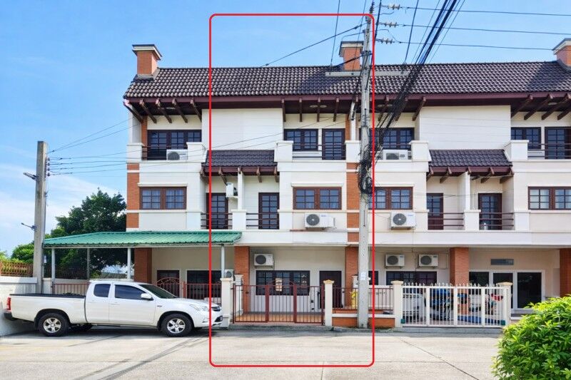 Bangkok, Villas, THB 11998,  25 Sq. Feet,  Cheapest In Townhouse, 3 Floors, 4 Bedrooms, Opposite Lotus, Thai Watsadu, Nawamin