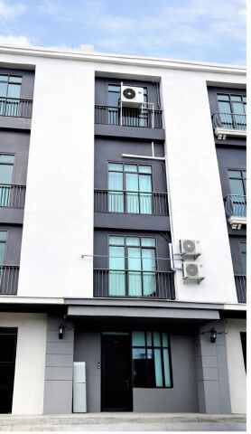 Bangkok, Villas, THB 34999,  20 Sq. Feet,  Very Big! Soi Ramkhamhaeng 51-55, Near MRT Ramkhamhaeng 900 M. Home Office, 4 Floors, 6