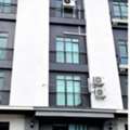THB 34999,  20 Sq. Feet,  Very Big! Soi Ramkhamhaeng 51-55, Near MRT Ramkhamhaeng 900 M. Home Office, 4 Floors, 6
