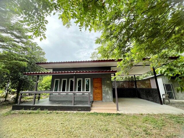 Bangkok, Villas, THB 4998,  30 Sq. Feet,  Suphanburi-Chainat  Single-storey Detached House, 1 Bedroom, 1 Bathroom, Near The Bridge