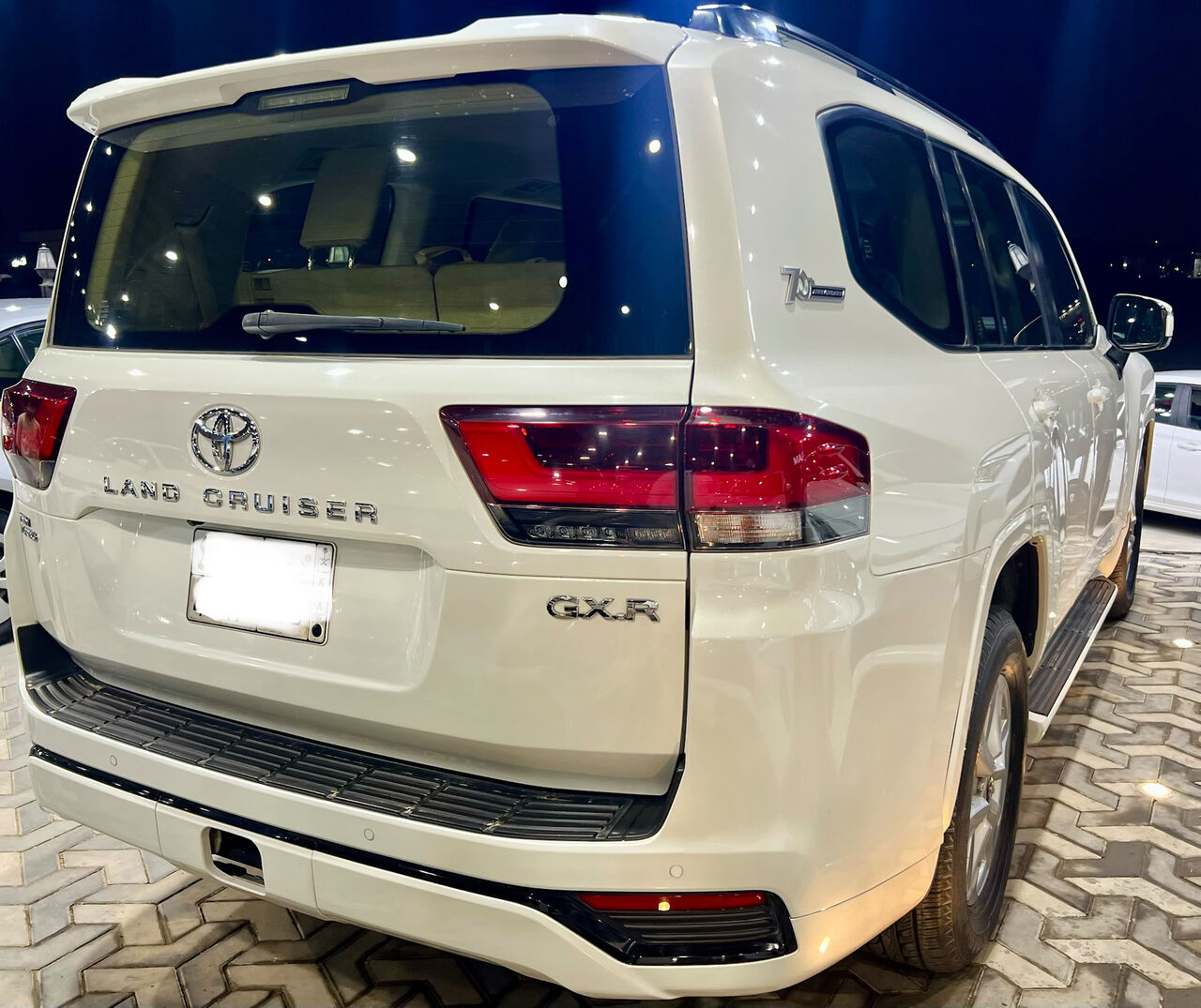 Riyadh, Vehicles, Cars & Trucks , SAR 220,  Toyota Land Cruiser,  2023,  Automatic,  159477 KM,   GXR   V8 Twin Turbo With All Original Condition 100%