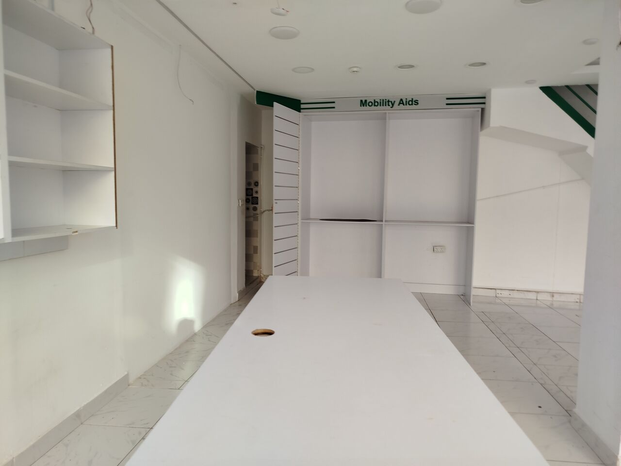 Manama, Shops, BHD 380,  Shop For Rent 2Shutter With Mezanin Floor In -(((Manama)))